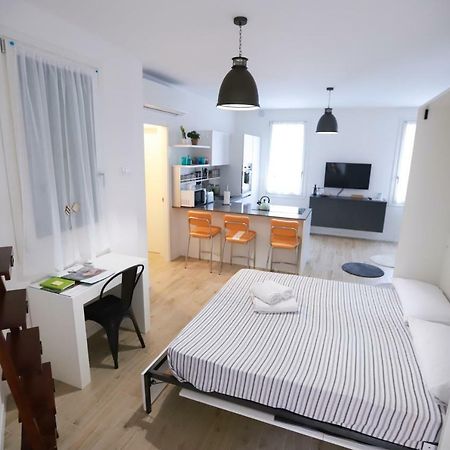 Laura'S Home - I Navigli Che Vorrei 米兰 外观 照片