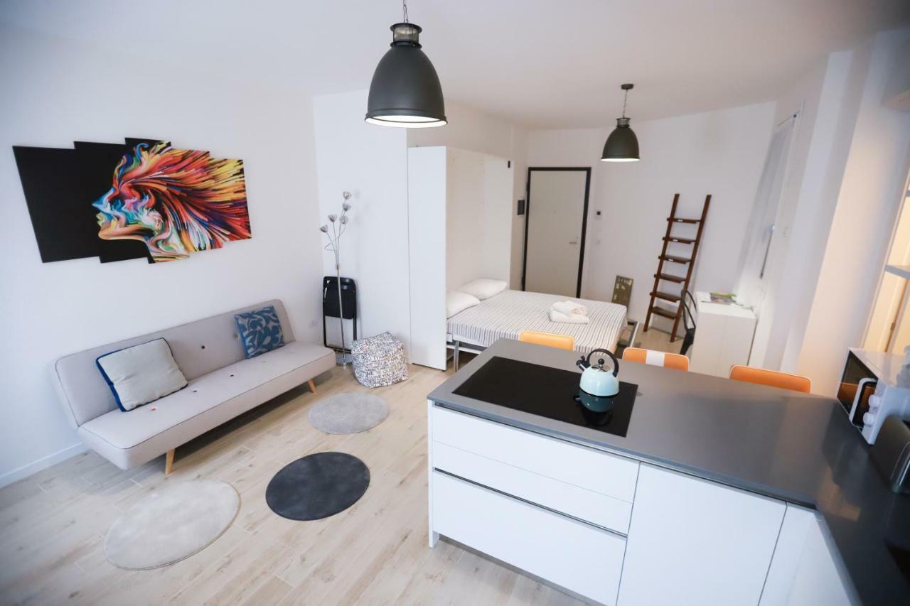 Laura'S Home - I Navigli Che Vorrei 米兰 外观 照片