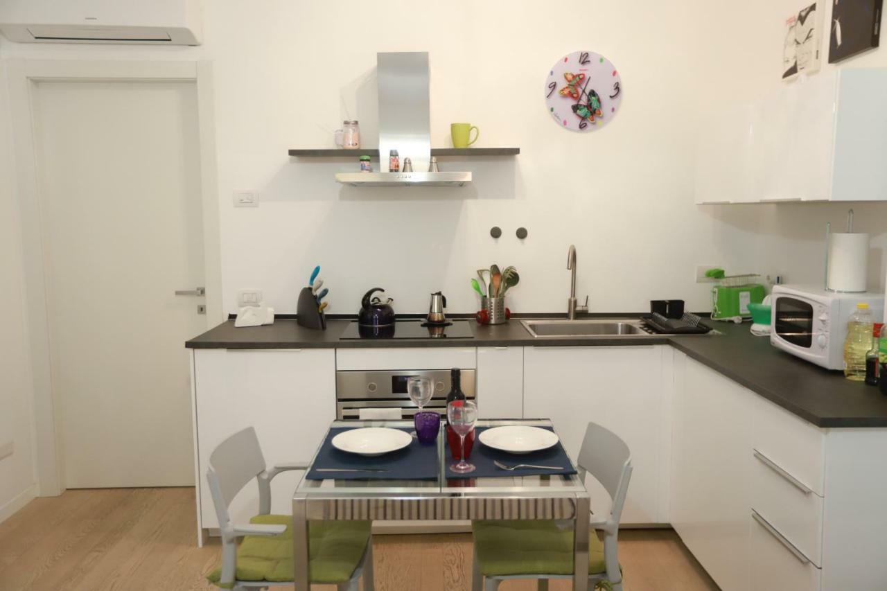 Laura'S Home - I Navigli Che Vorrei 米兰 外观 照片
