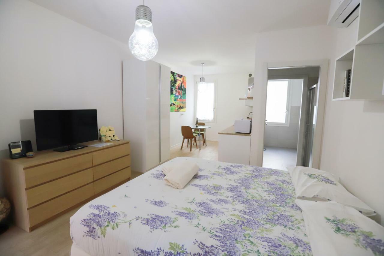 Laura'S Home - I Navigli Che Vorrei 米兰 外观 照片