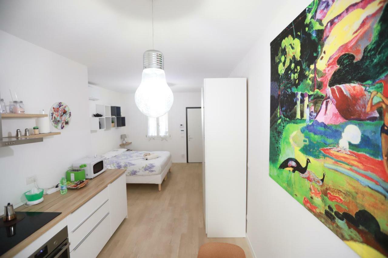 Laura'S Home - I Navigli Che Vorrei 米兰 外观 照片
